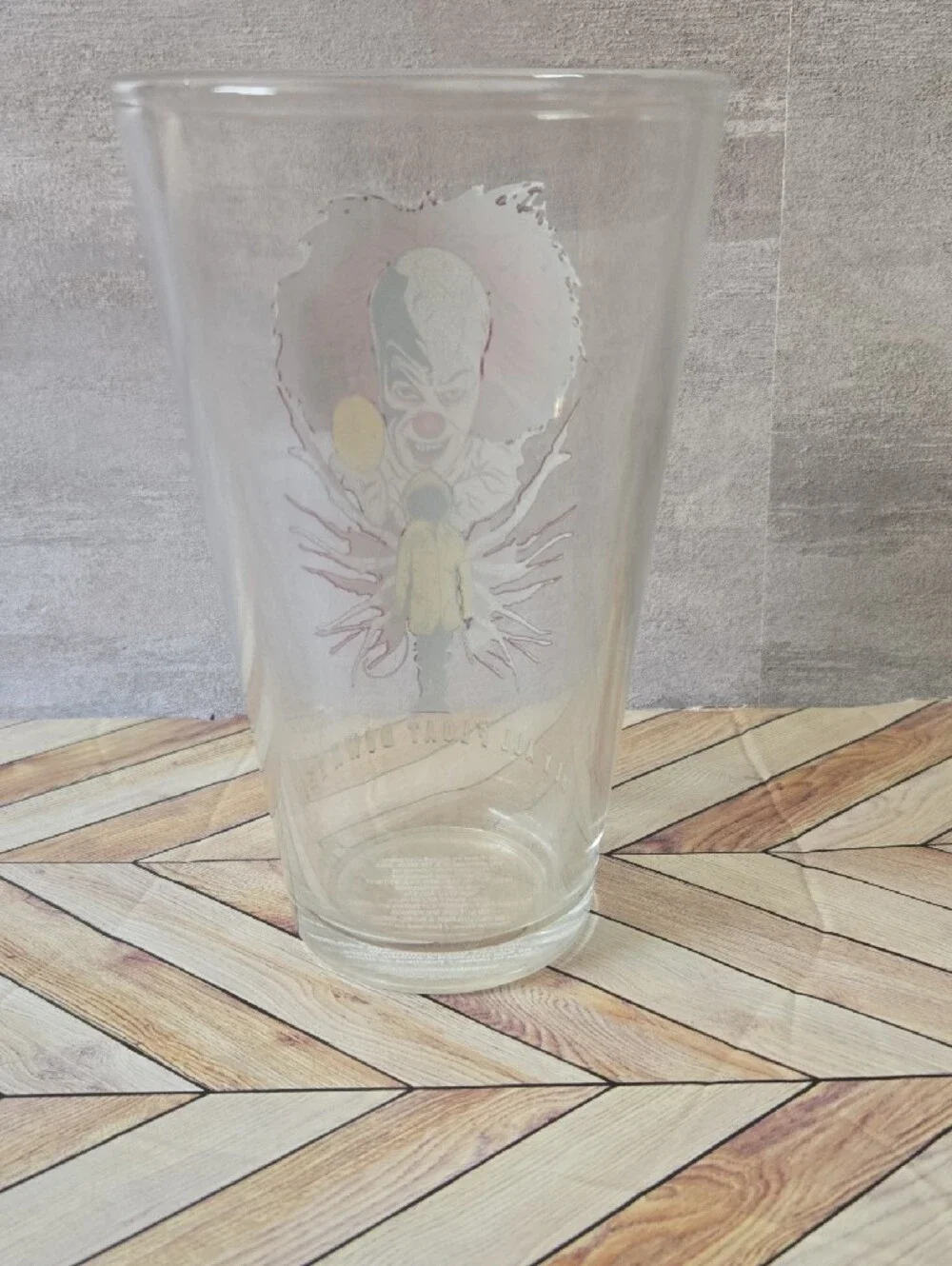 ​IT Pennywise Clown 16oz Pint Glass Stephen King Horror Movie Drink Tumbler